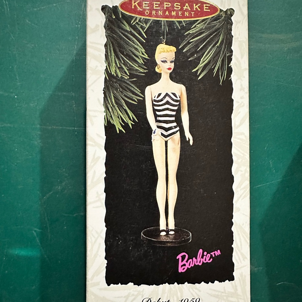Hallmark keepsake ornament Barbie debut – 1959